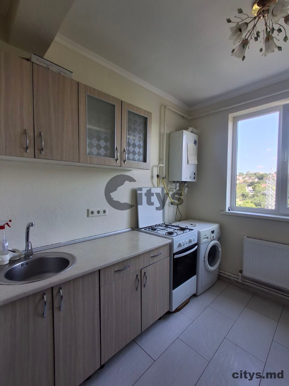 chirie- Apartament cu 2 camere, Centru 45m², Конструкторилор photo 1