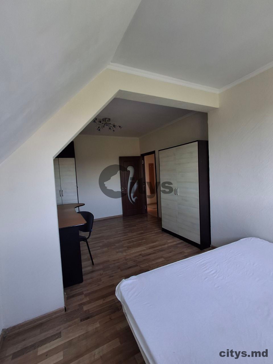 chirie- Apartament cu 2 camere, Centru 45m², Конструкторилор photo 7