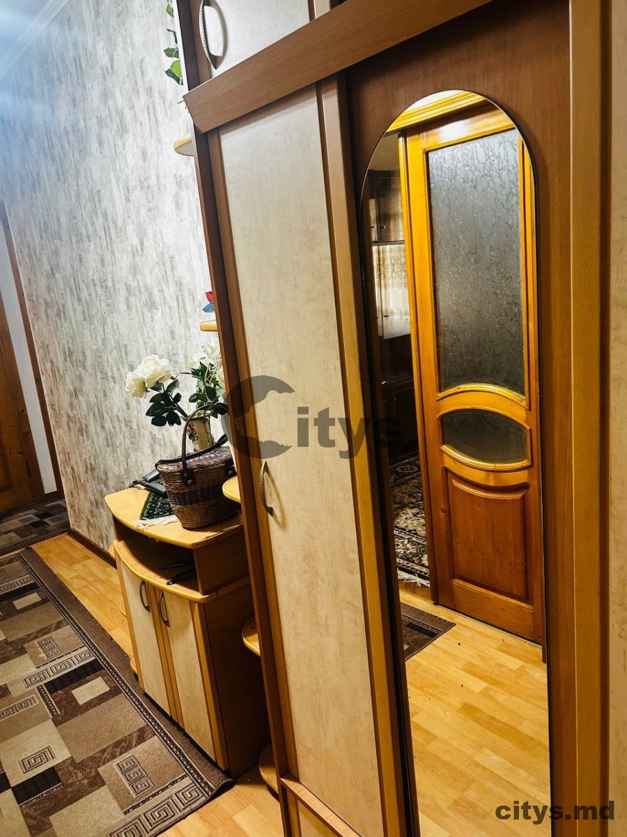chirie-Apartament cu 2 camere, Riscani 56m², str. Dumitru Rîșcanu photo 8