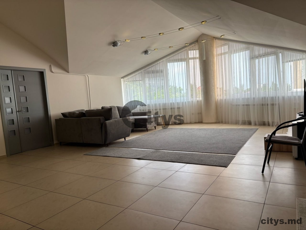 Chirie-Apartament cu 2 camere, 100m²,Telecentru, Георге Асаки photo 1