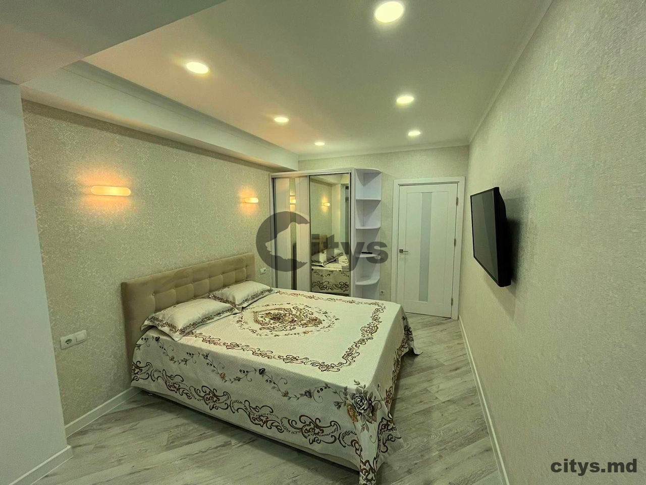 2-х комнатная квартира, Ciocana 70м², Мирча чел Батран photo 0