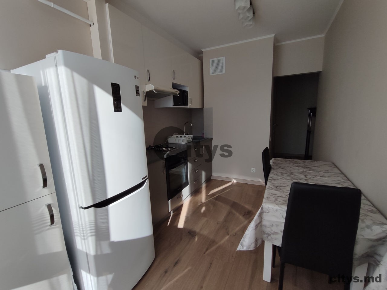 Chirie-Apartament cu 1 cameră, 39m², Botanica. bd. Cuza Vodă photo 5