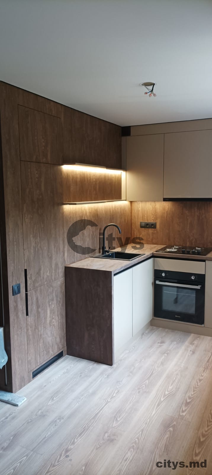 Apartament cu 2 camere, 55m², Botanica, Dacia photo 0