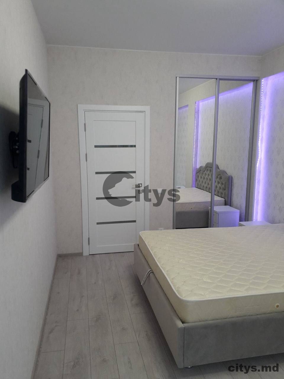 1 комнатная квартира,Centru  48м², str. Avram Iancu photo 1