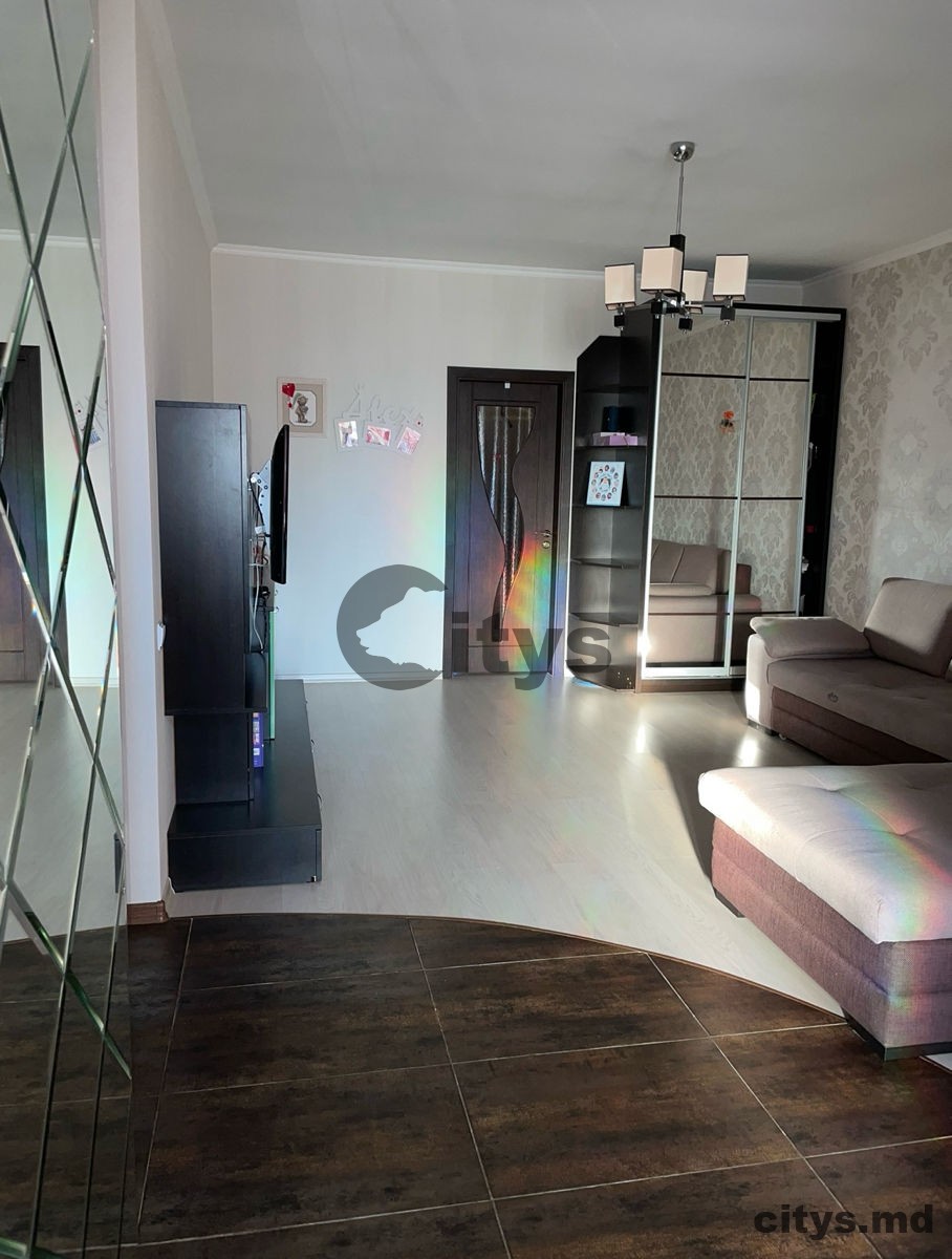 Apartament cu 2 camere, Ciocana 70m², str. Alecu Russo photo 3