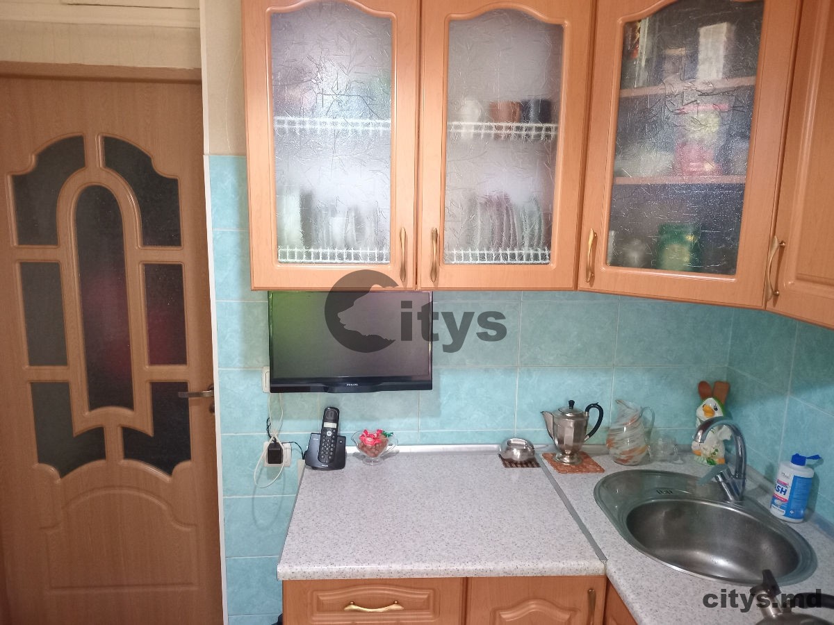 2-х комнатная квартира, 45м², str. Trandafirilor photo 1