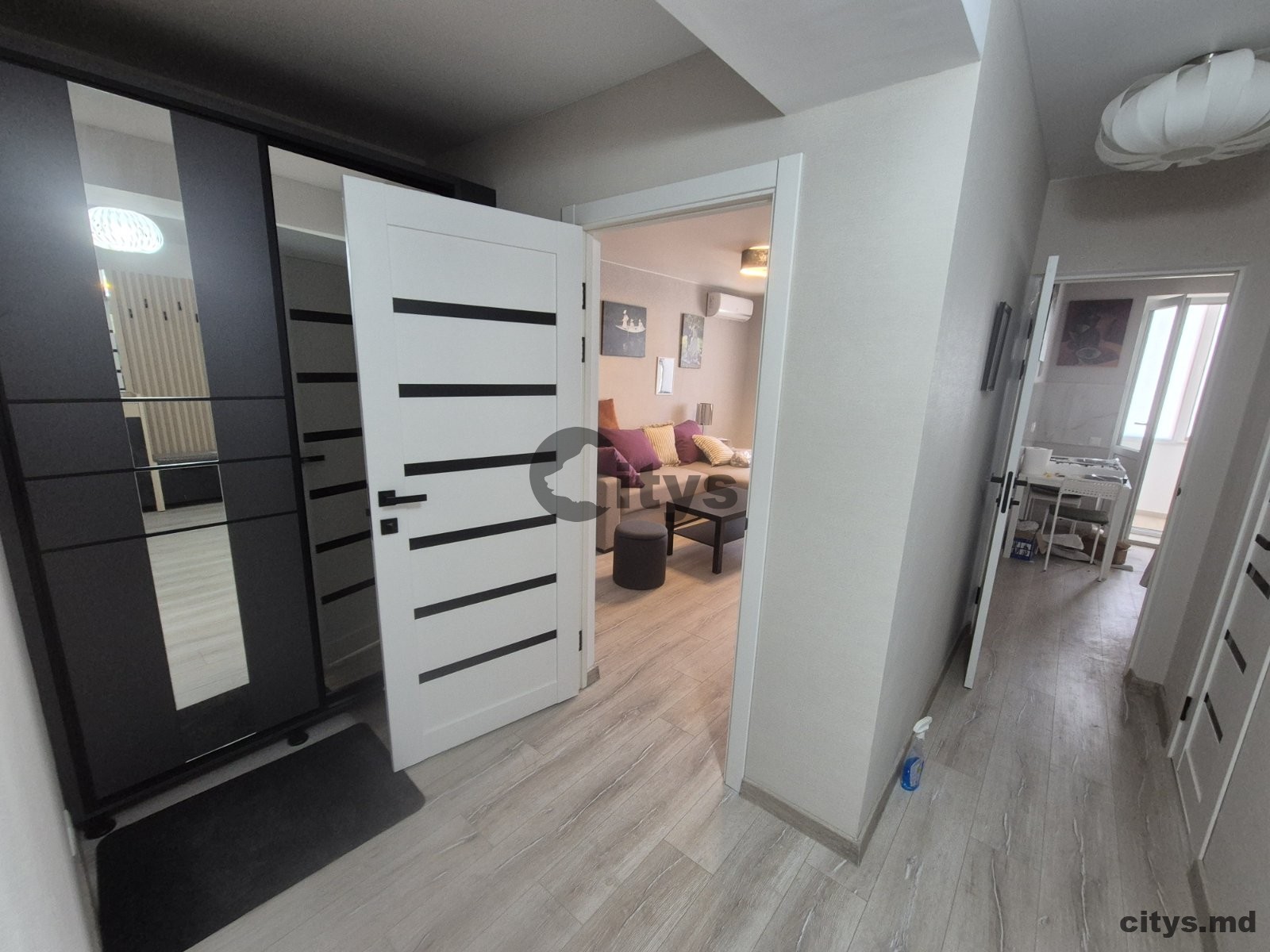 1 комнатная квартира, 38м², Posta Veche.str.Postei photo 0