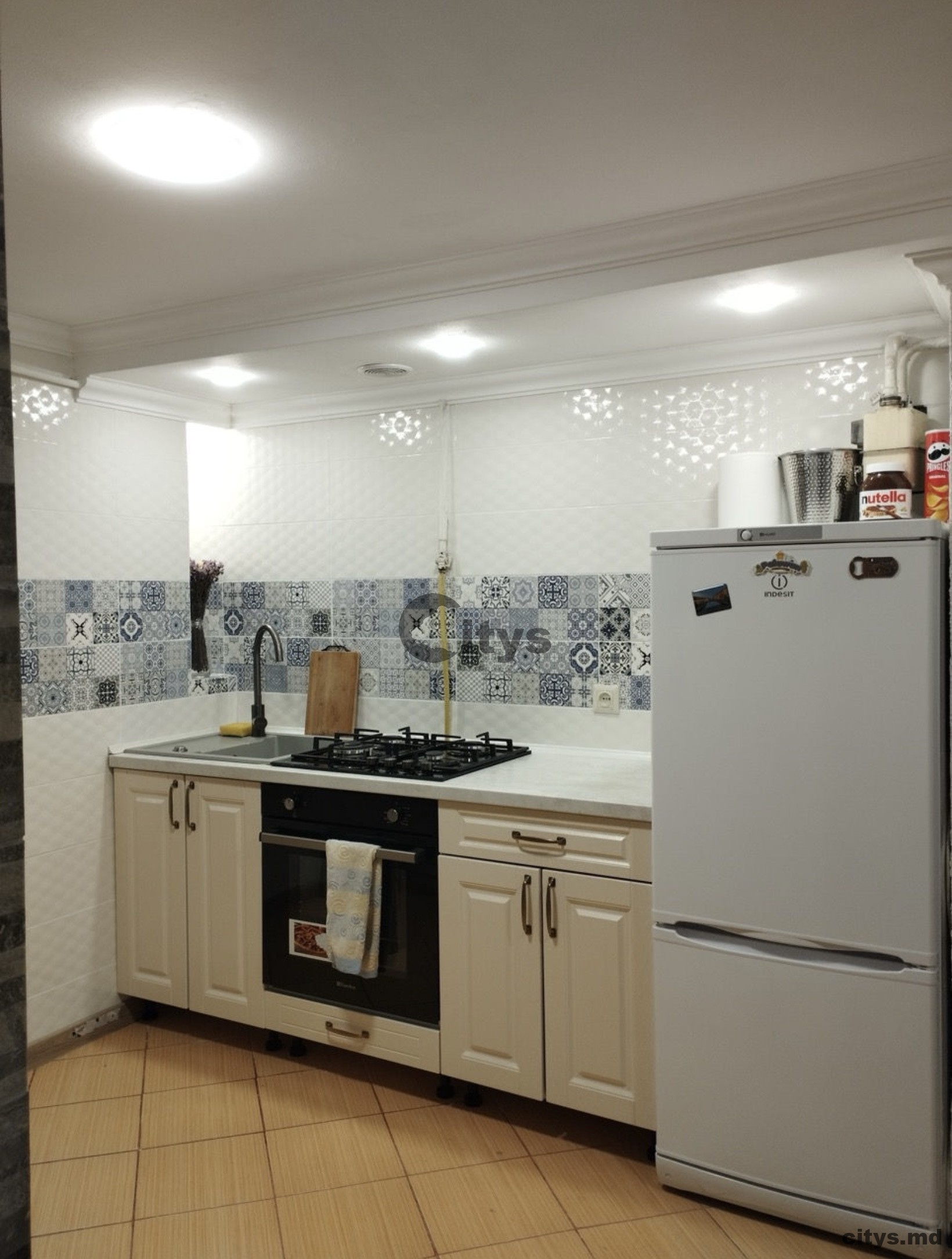 Se vinde-Apartament cu 2 camere, 40m²,centru, Tighina photo 2