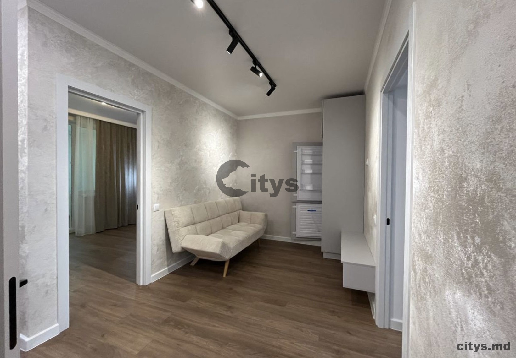 Se vinde-Apartament cu 2 camere, 56m², Rîșcani,Miron Costin photo 1