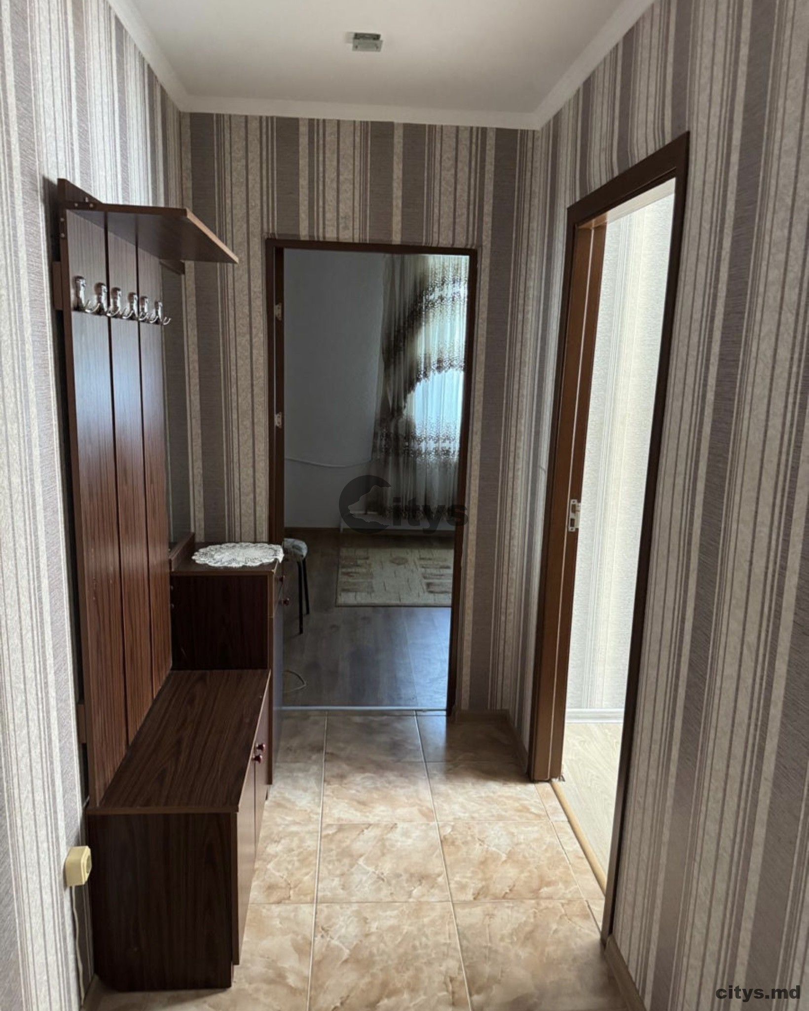 Se vinde-Apartament cu 2 camere, 52m², Botanica,Muncești photo 1