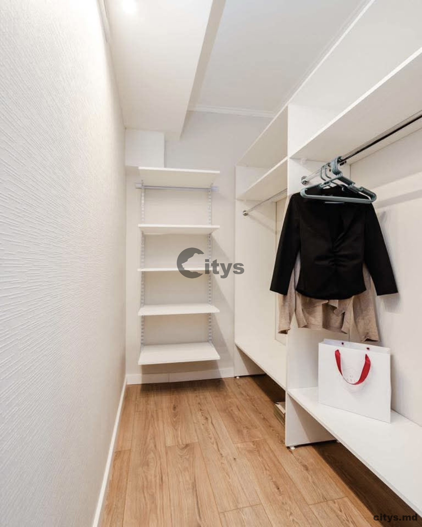 Se vinde-Apartament cu 2 camere, 59m²,Centru, Nicolae Testemitanu photo 6