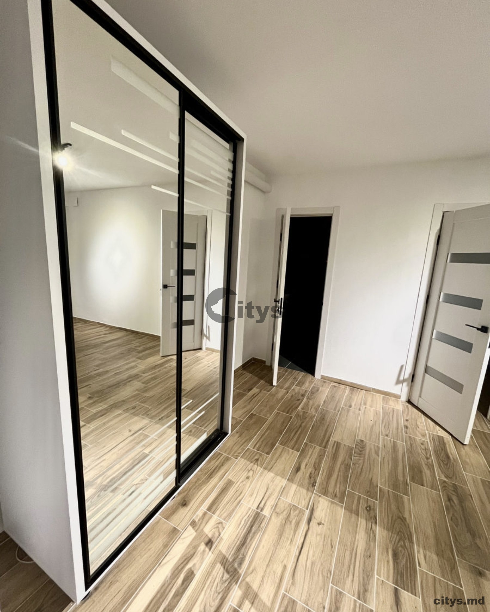 Сдается-1 комнатная квартира, 40м²,Телецентр,Sprîncenoaia photo 0