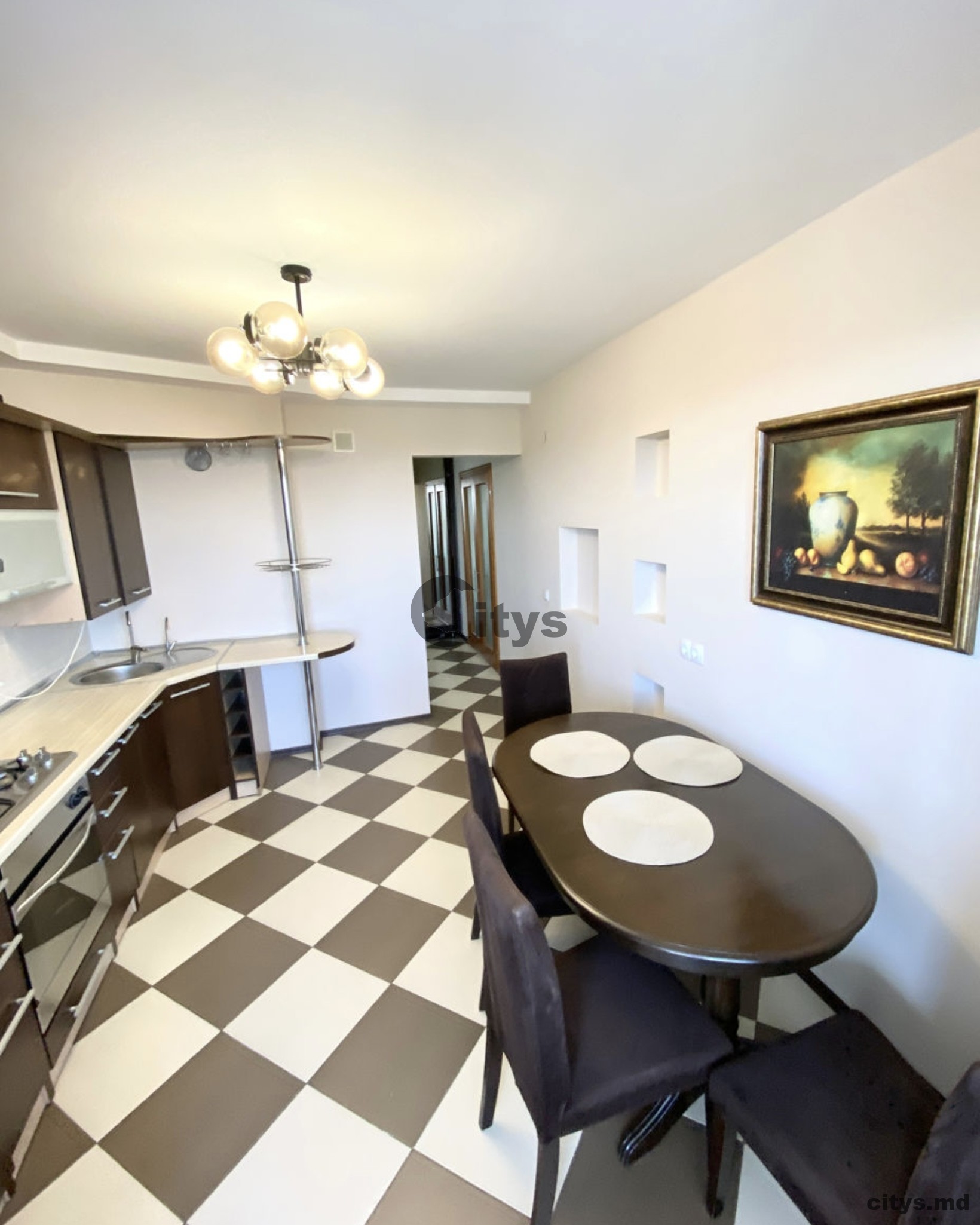 Se vinde-Apartament cu 2 camere, 70m²,Botanica, Burebista photo 2