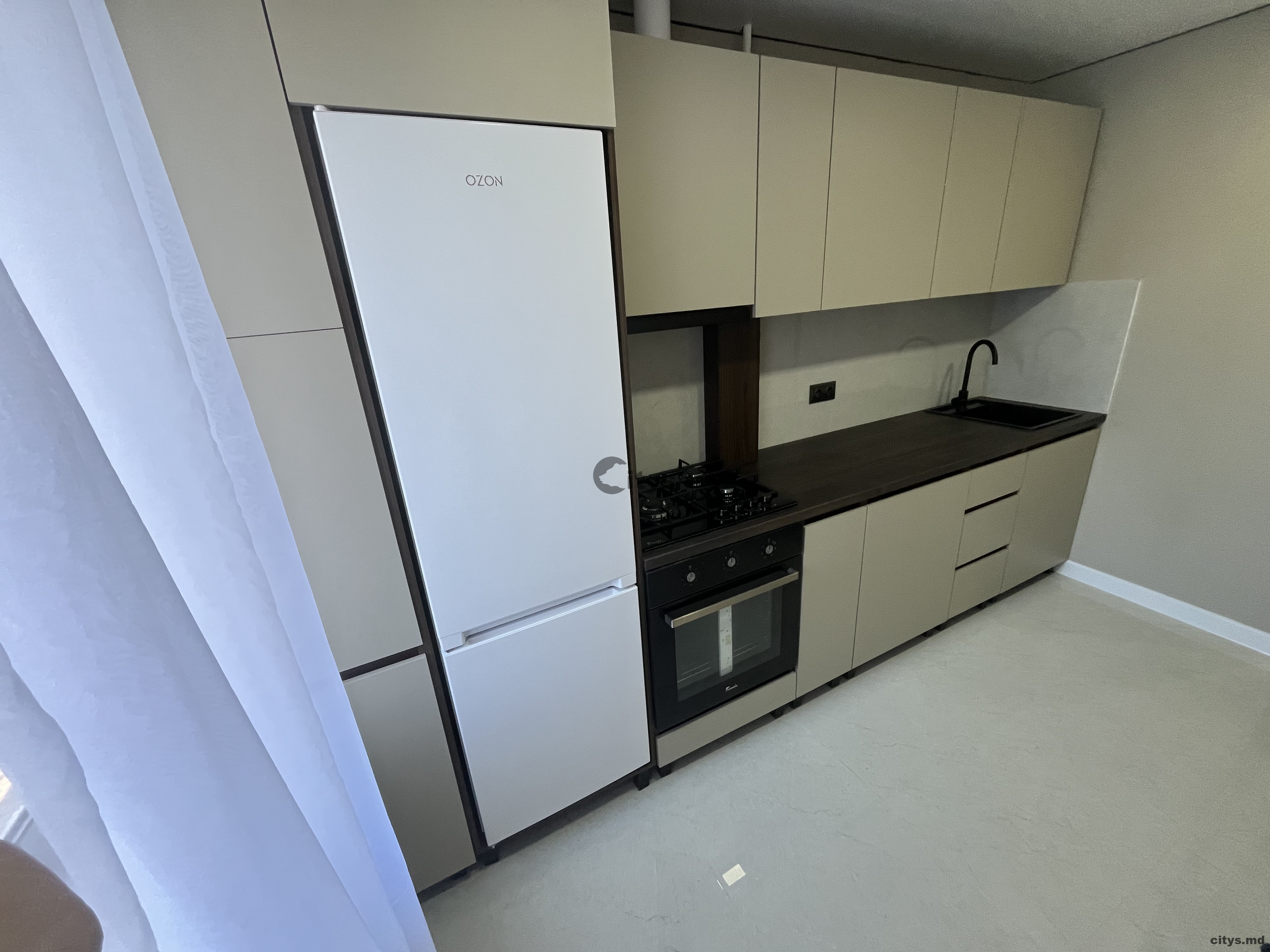 Apartament cu 3 camere, 68m², Ciocana, Ginta Latina photo 4