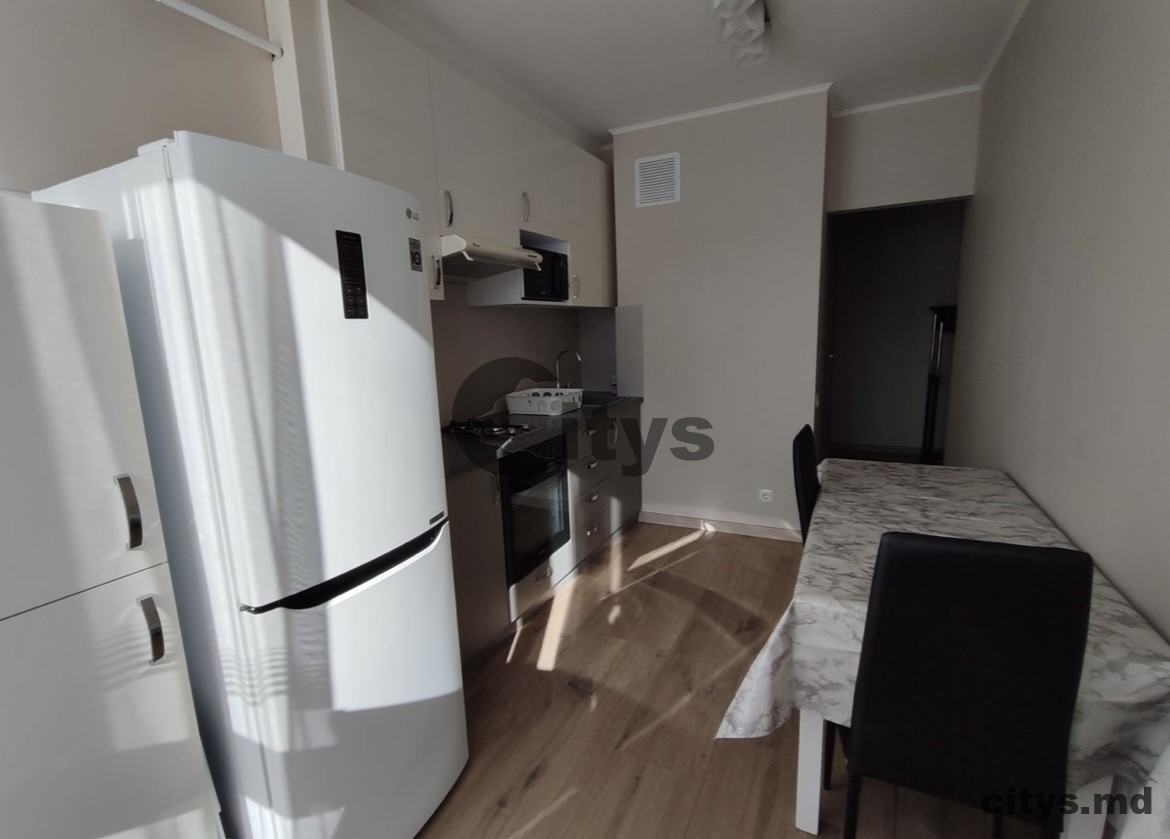 Apartament cu 1 cameră, 39m², Куза Вода photo 3