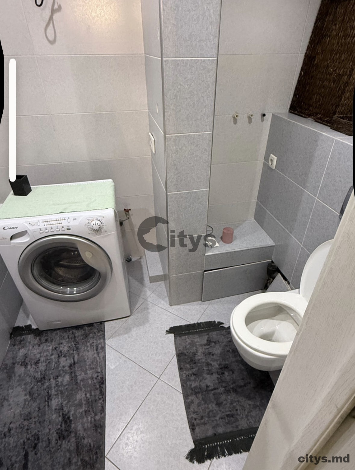 Chirie-Apartament cu 3 camere, 75m²,centru, Albisoara photo 2