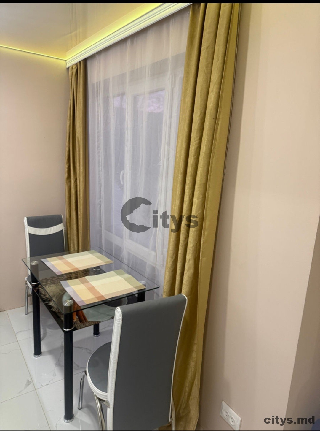 Chirie-Apartament cu 1 cameră, 50m², str.Mihail Kogalniceanu photo 3