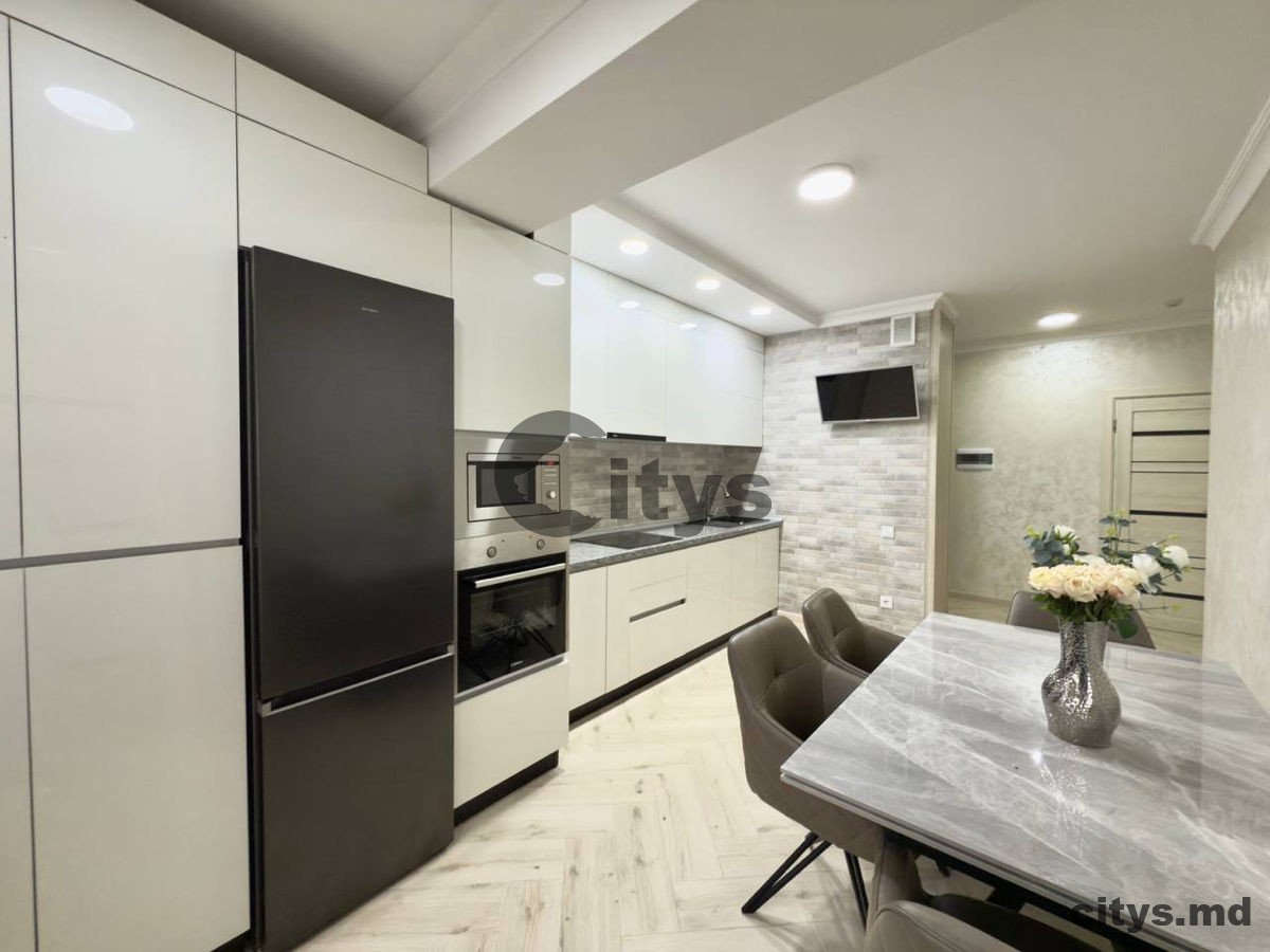Apartament cu 2 camere, Riscani 69m², Флорилор photo 4