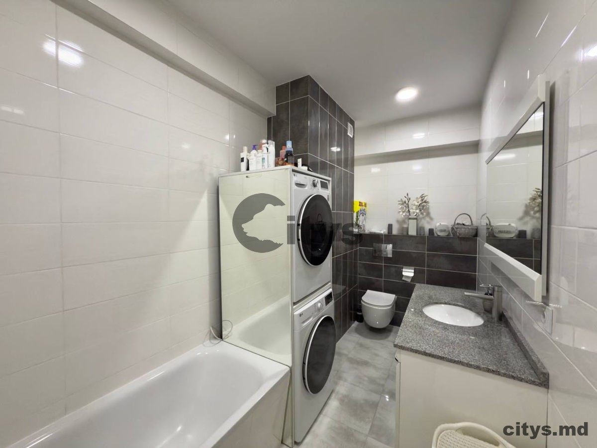 Apartament cu 2 camere, Riscani 69m², Флорилор photo 5