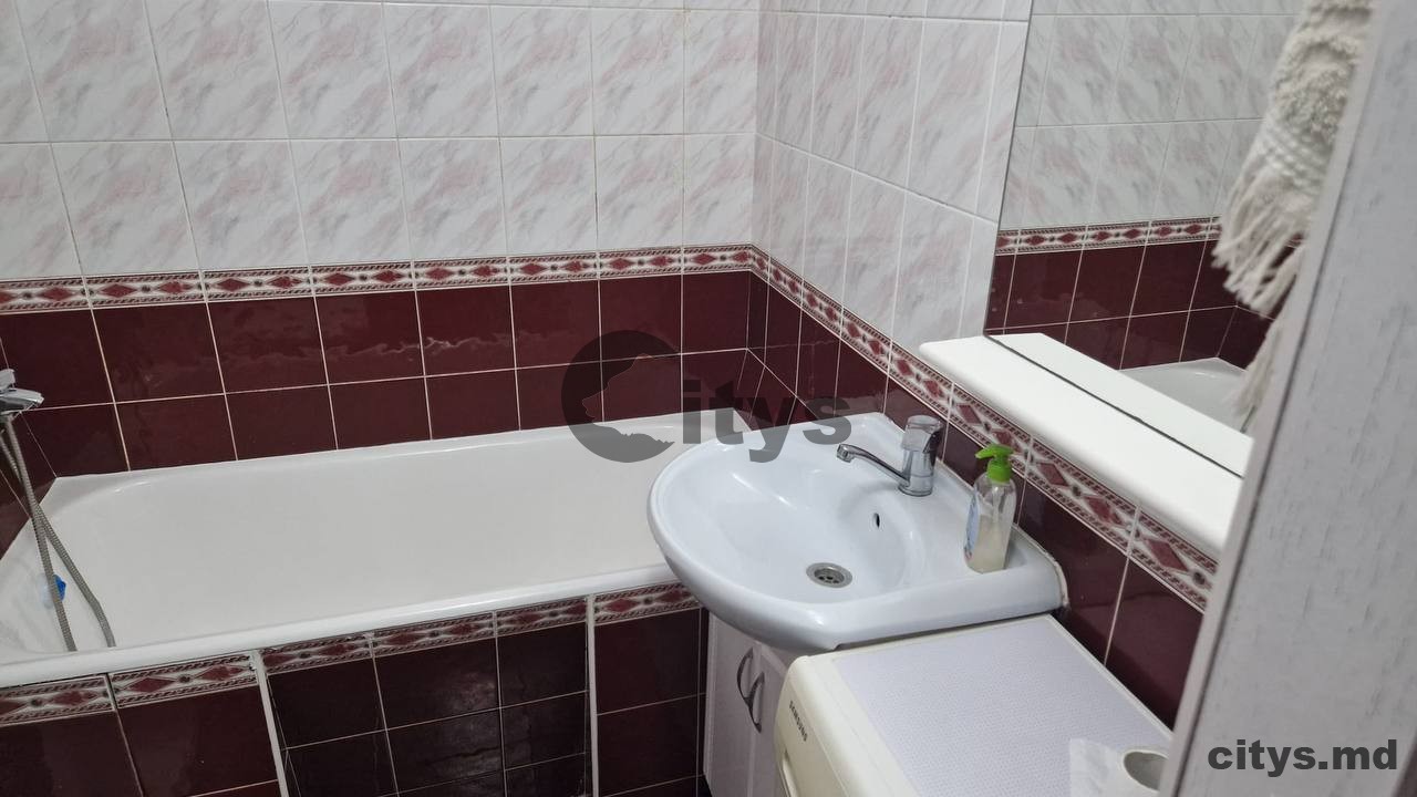 сдается-2-х комнатная квартира, 40м², центр, Grigorie Vieru photo 7