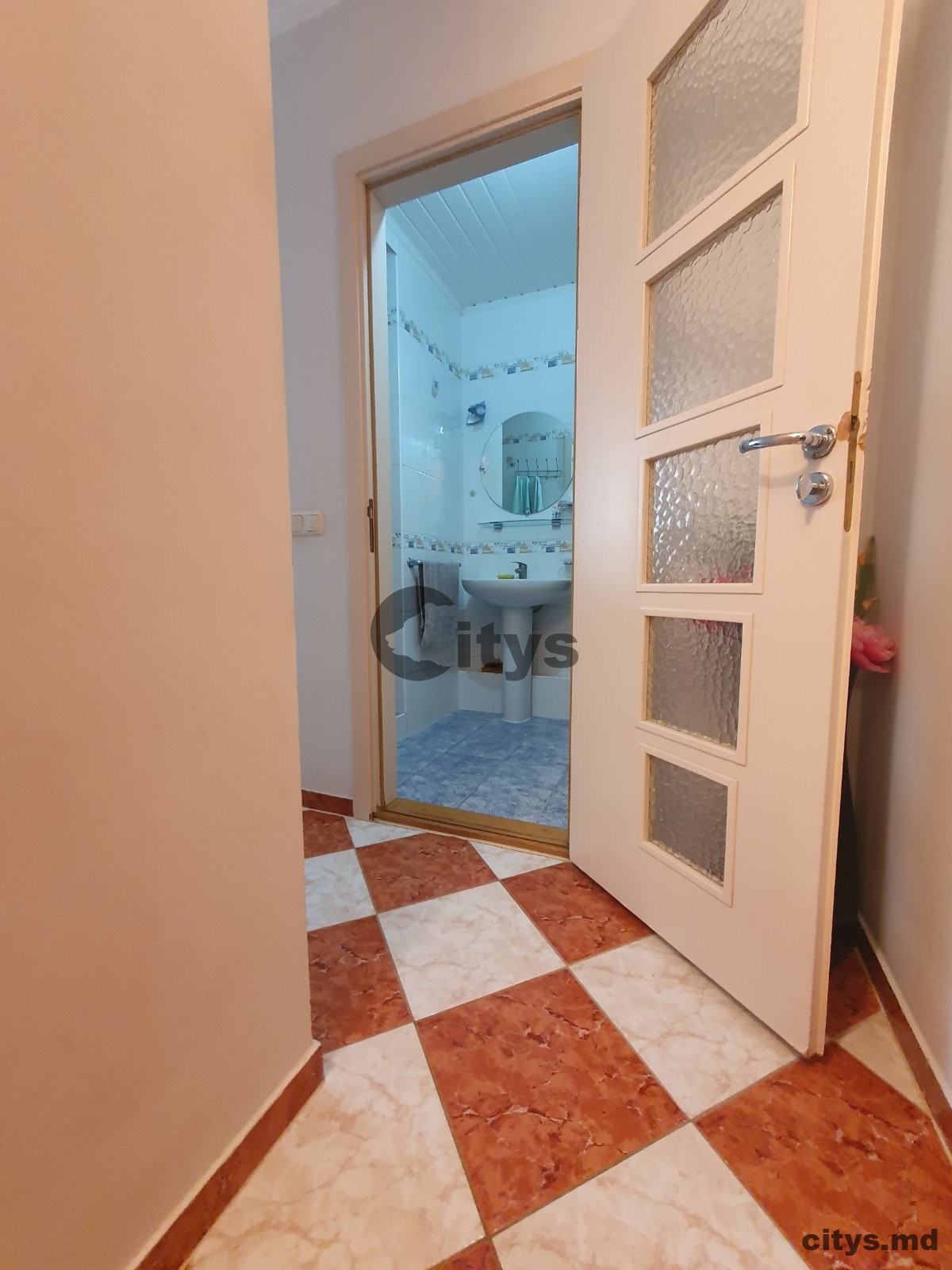 Chirie-Apartament cu 2 camere, 55m², Алба Юлия photo 2