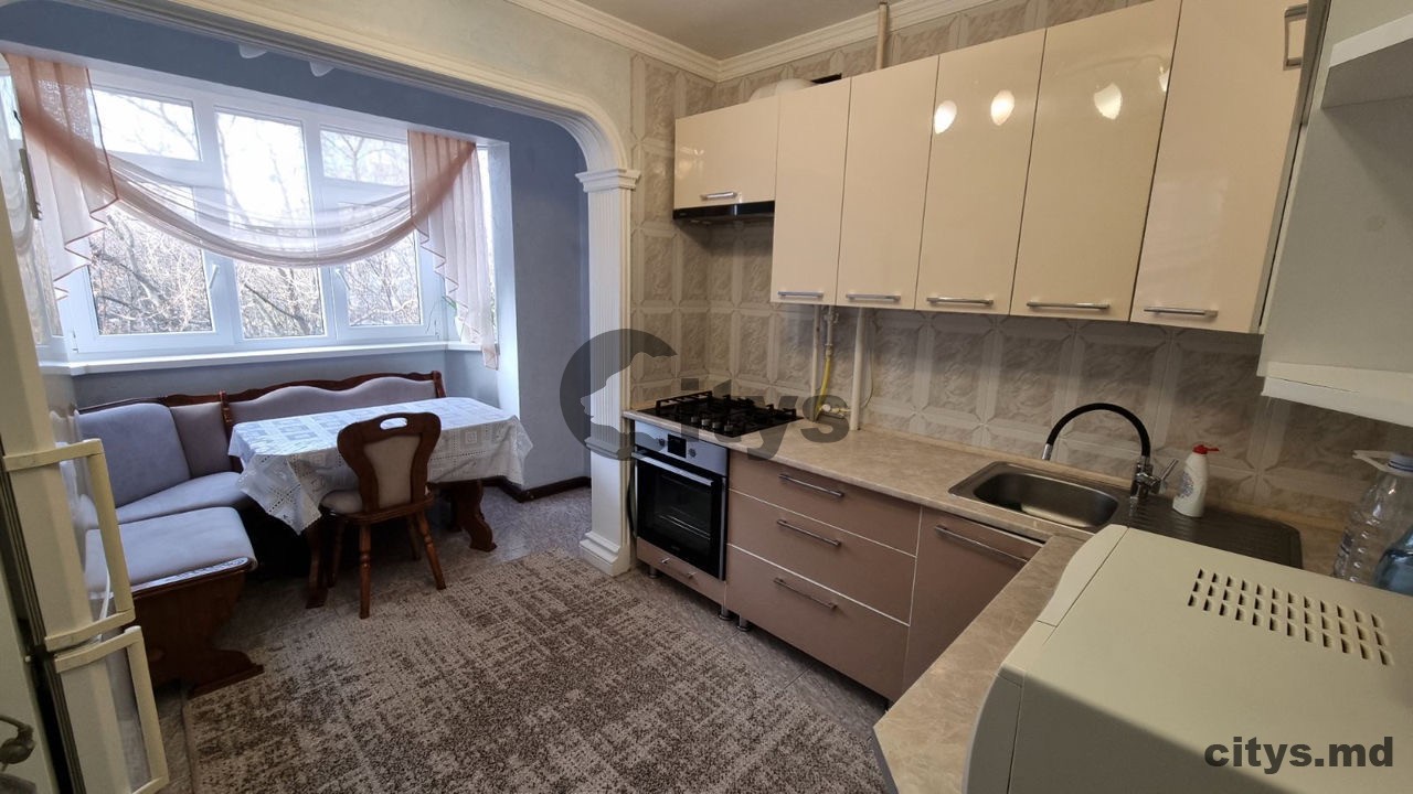 Chirie-Apartament cu 3 camere, 70m², Botanica,Cuza Vodă photo 8