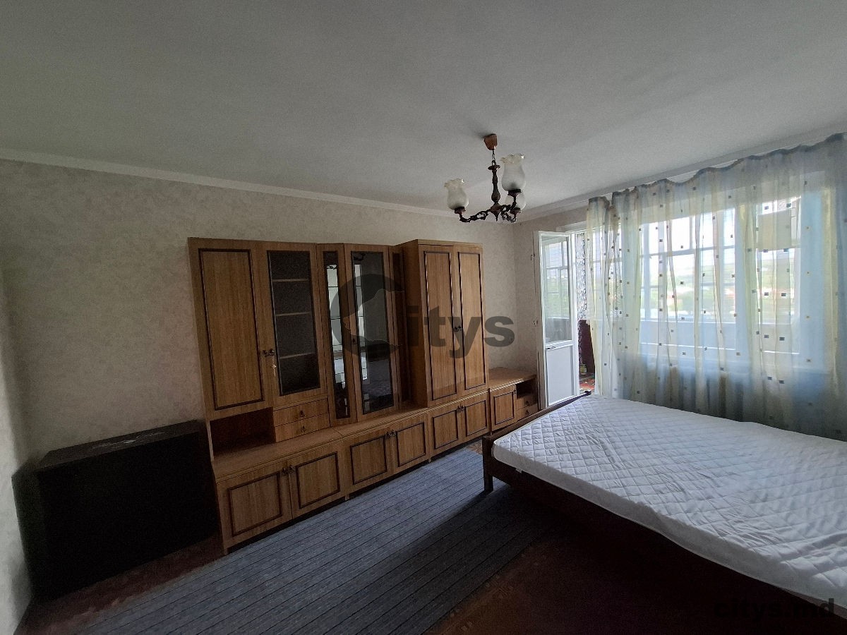 Apartament cu 2 camere, 55m², Скулянка, Calea Ieșilor 7153 photo 1