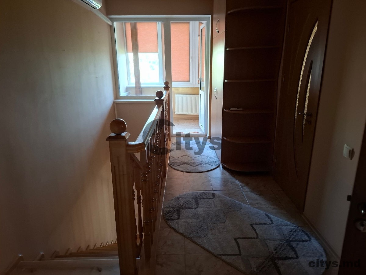 Apartament cu 2 camere, 100m², Buiucani, Codrilor photo 1