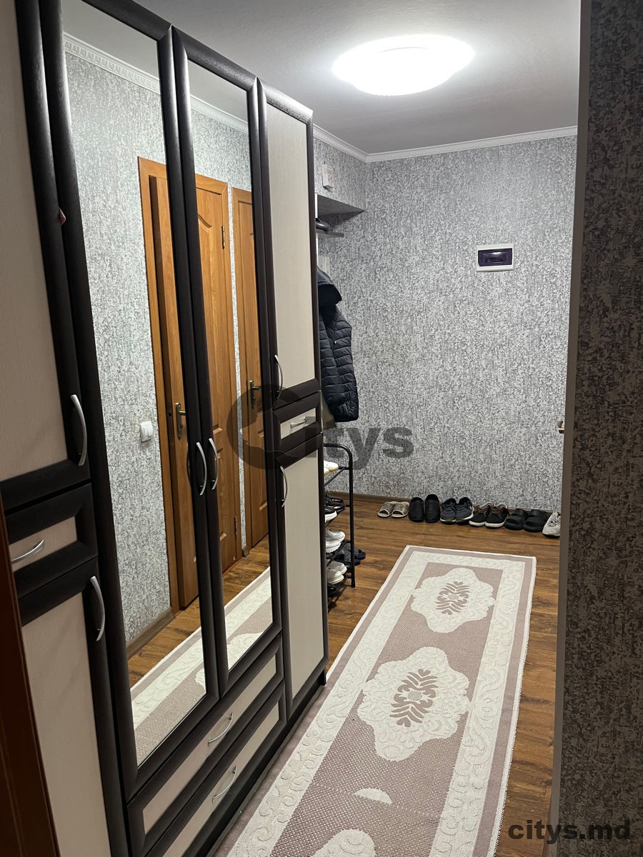Apartament cu 2 camere, Poșta Veche 56m², str. Socoleni photo 4
