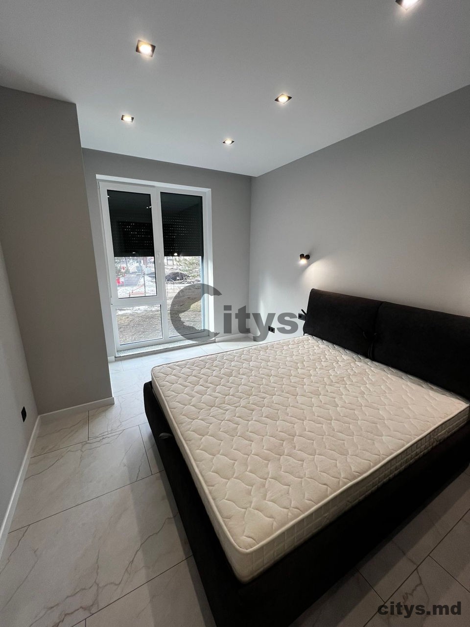 chirie-Apartament cu 1 cameră, Centru 50m², Moara Roșie, 5/A photo 6