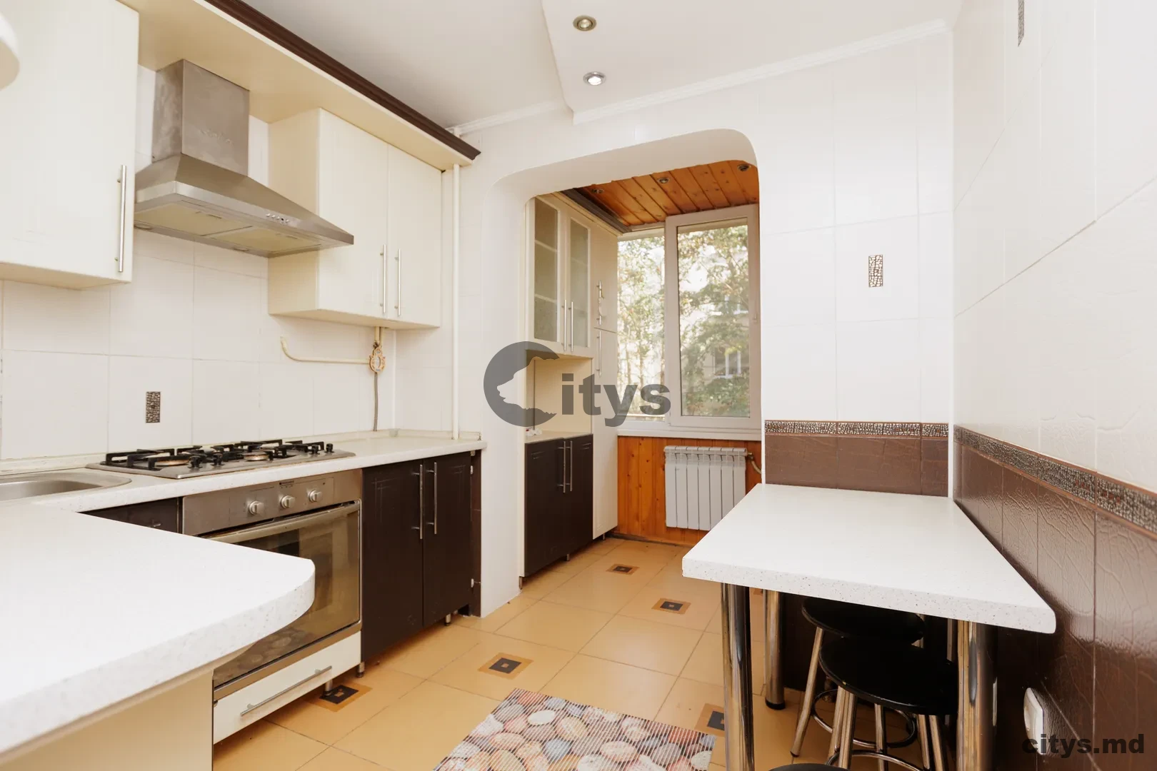 2-х комнатная квартира, 45м², Trandafirilor photo 1