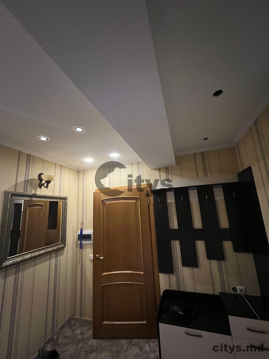 Chirie-Apartament cu 2 camere, 55m², bd. Traian photo 2