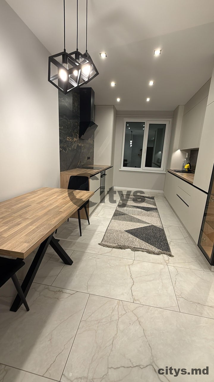 chirie-Apartament cu 1 cameră, Centru 50m², Moara Roșie, 5/A photo 4
