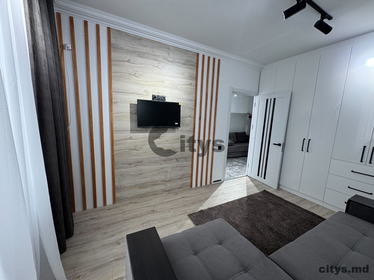 1 комнатная квартира, Buiucani 42м², , str. Alexandru Donici 7152 photo 0