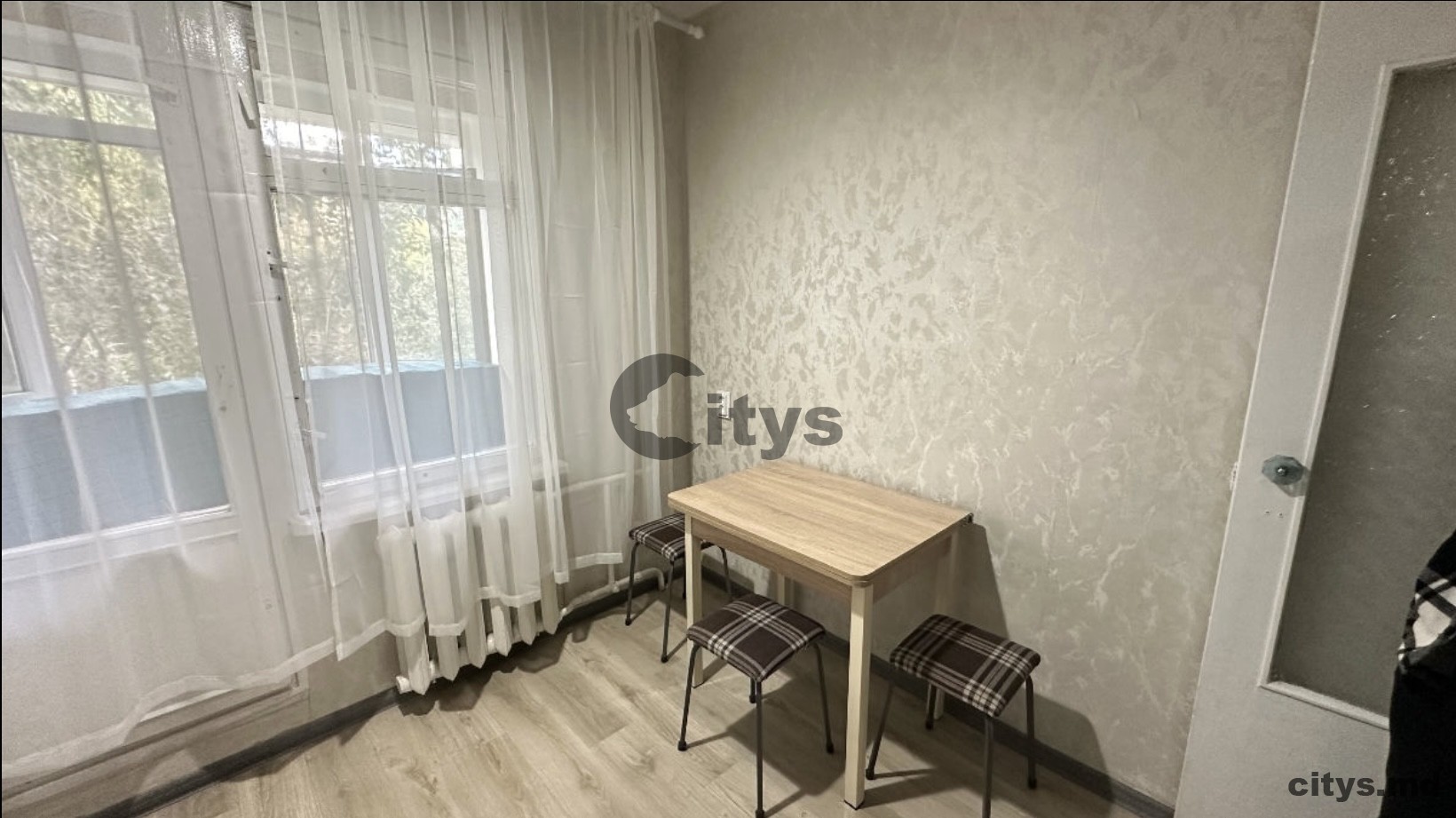 Chirie-Apartament cu 2 camere, 56m²,Botanica,Cuza Vodă photo 4 - citys.md Chirie-Apartament cu 2 camere, 56m²,Botanica,Cuza Vodă photo 3