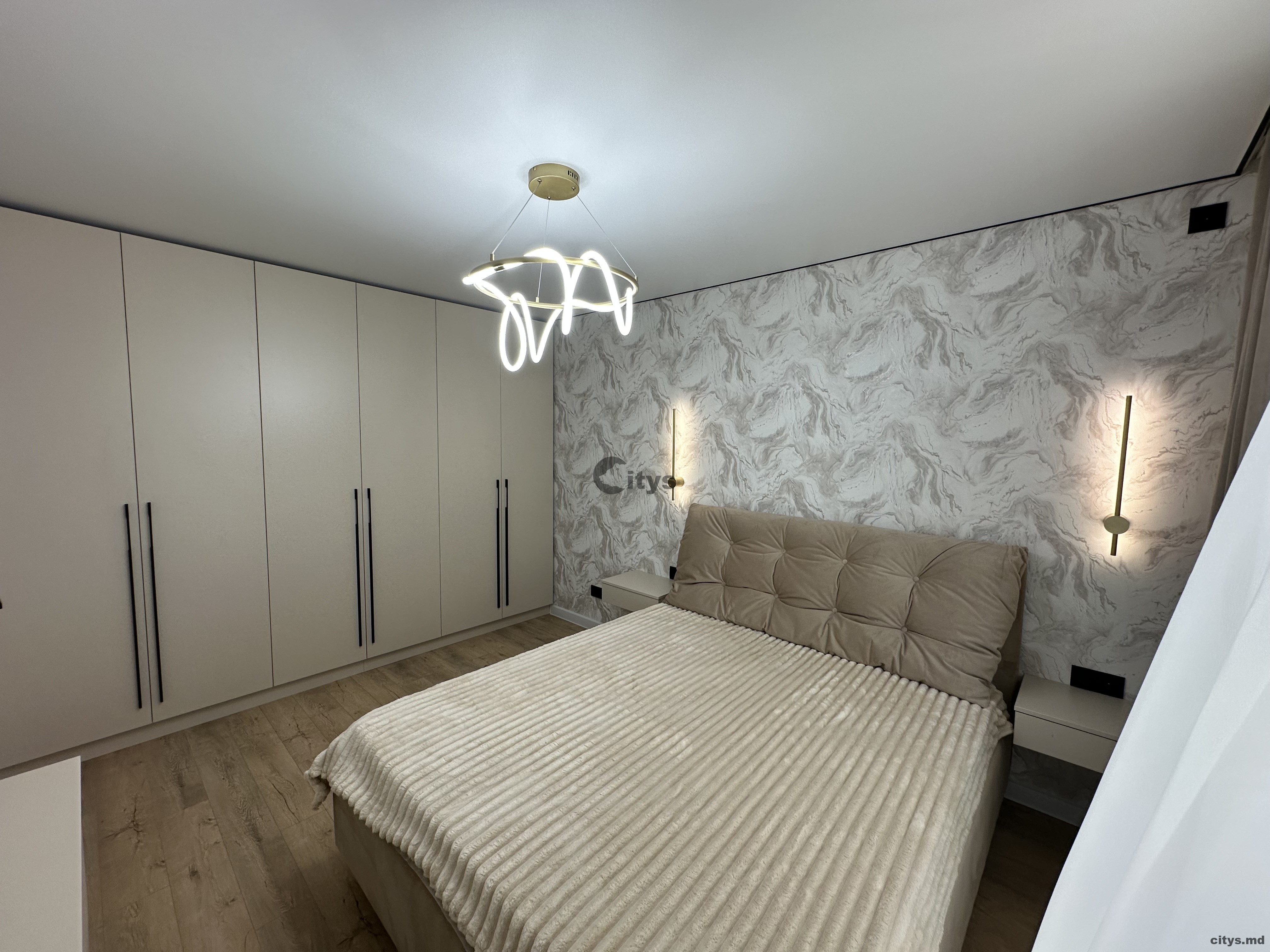 Apartament cu 3 camere, 75m², Cuza vodă photo 1