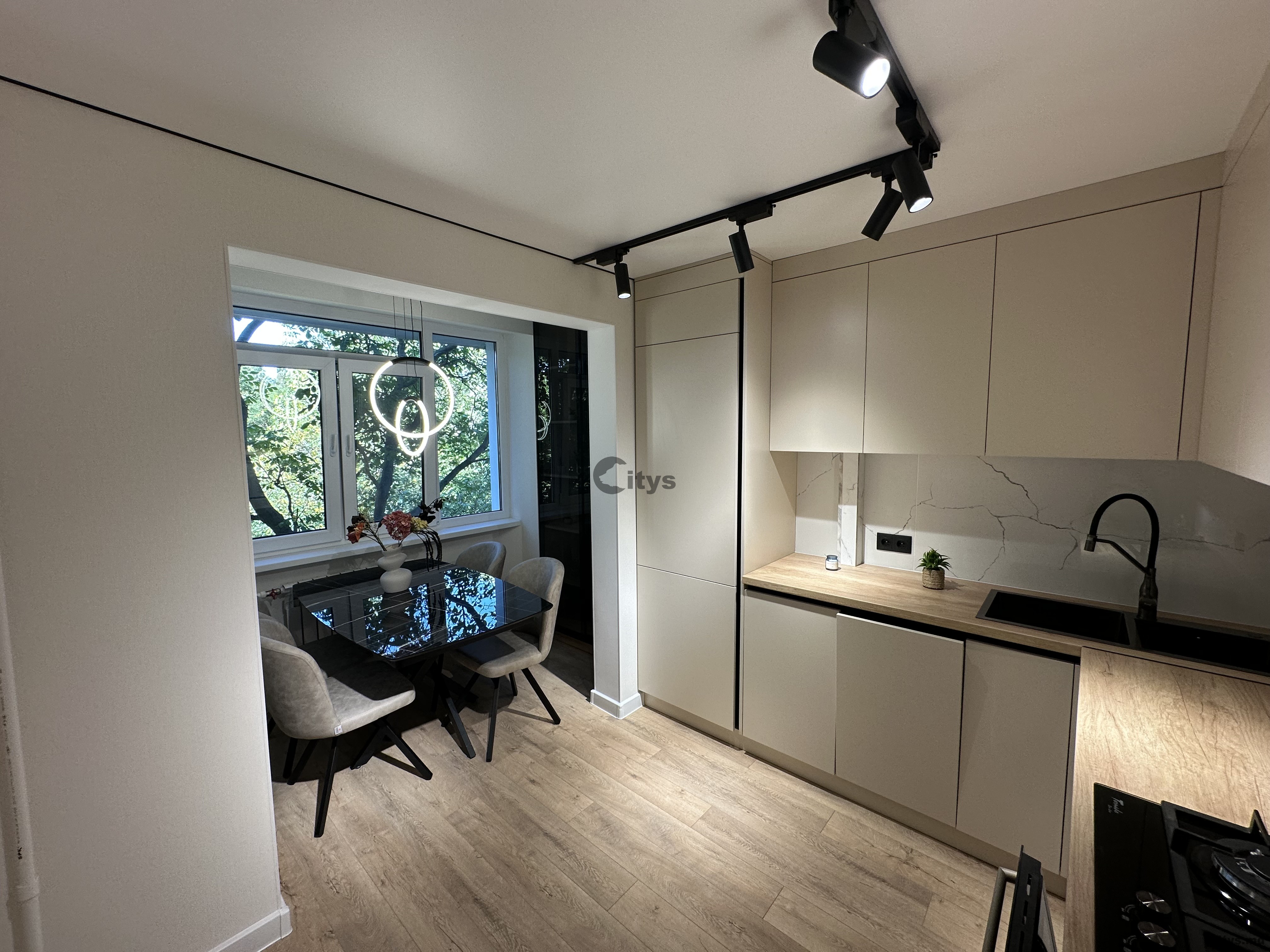 Apartament cu 3 camere, 75m², Cuza vodă photo 17