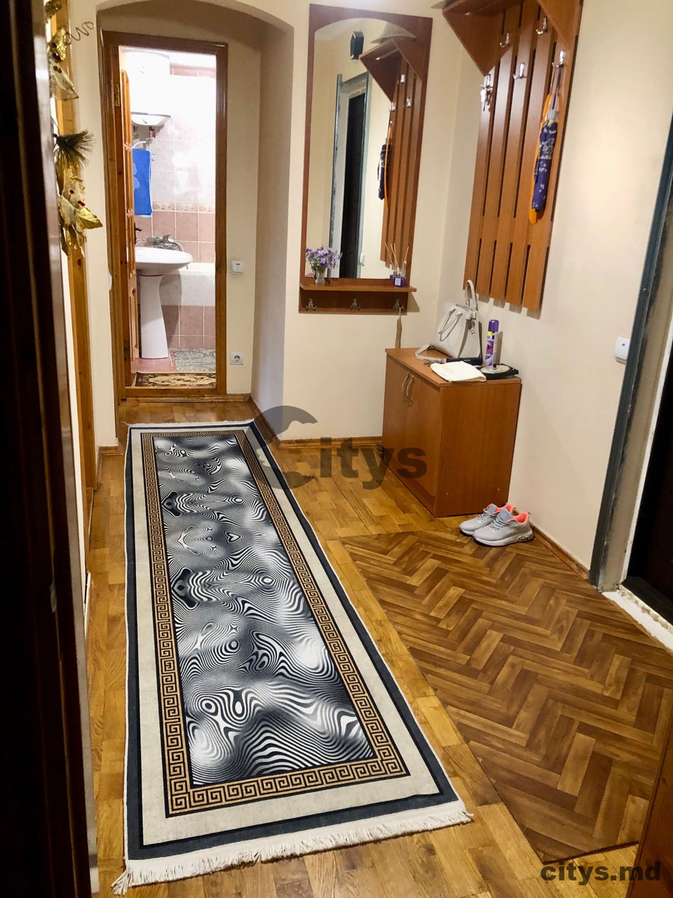 Apartament cu 2 camere, 51m², Cuza Vodă photo 3