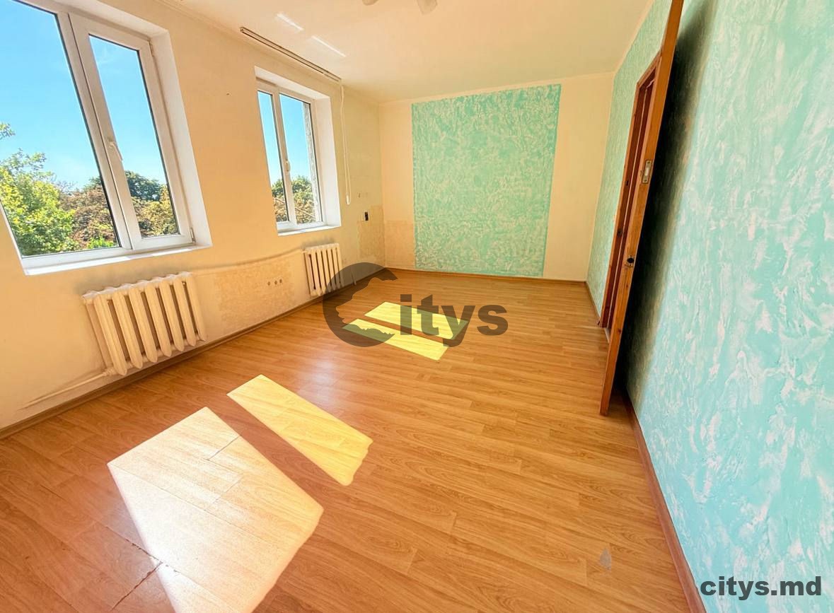Apartament cu 2 camere, 48m², Florilor photo 1