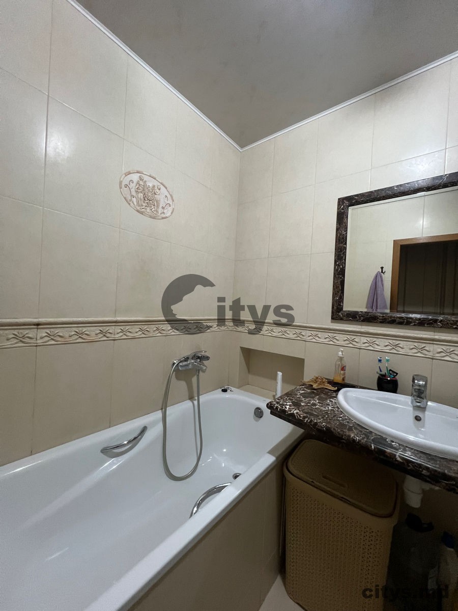 Chirie-Apartament cu 2 camere, 55m², bd. Traian photo 6