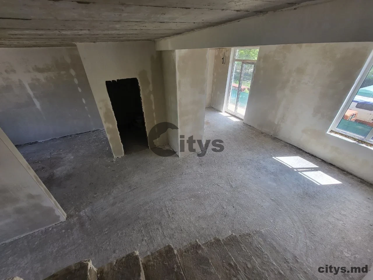 Duplex - Townhouse cu 3 nivele, 186m², Potîrnicii photo 2