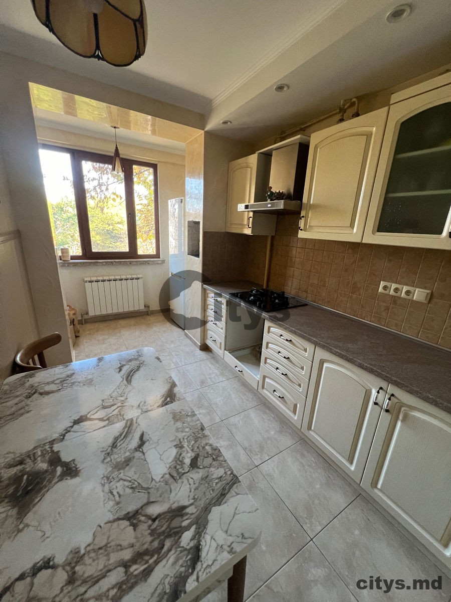 Chirie-Apartament cu 2 camere, 55m², bd. Traian photo 1