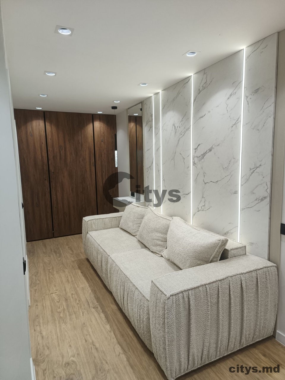 Apartament cu 2 camere, 47m², Kiev 7281 photo 2 - citys.md Apartament cu 2 camere, 47m², Kiev 7281 photo 1