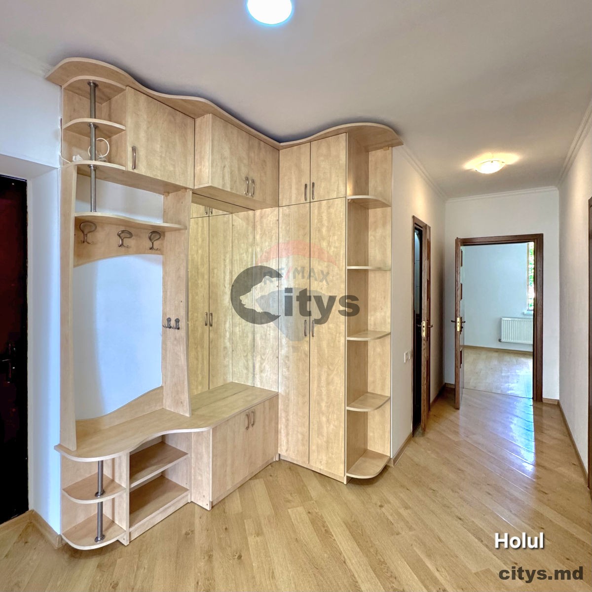 Apartament cu 3 camere, Centru 113m², str. Grigore Ureche photo 2