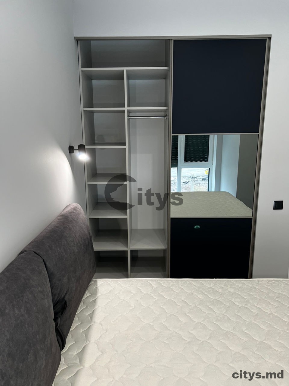 chirie-Apartament cu 1 cameră, Centru 50m², Moara Roșie, 5/A photo 2