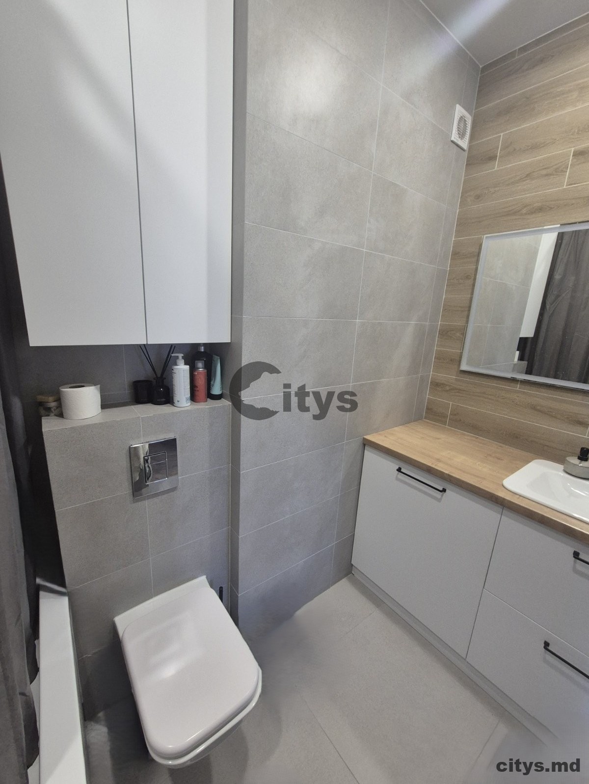 Apartament cu 3 camere, 70m², Buiucani, Liviu Deleanu photo 12