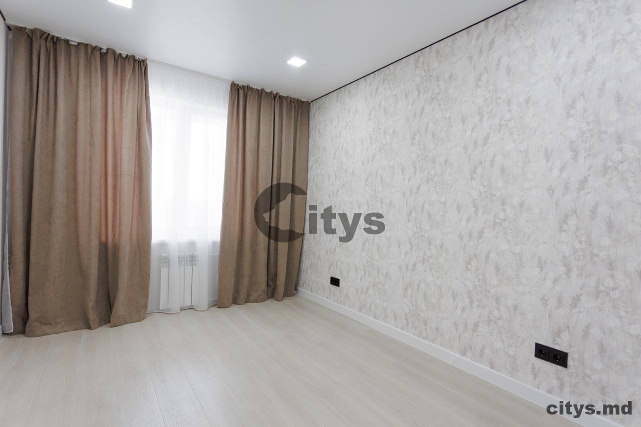 Apartament cu 2 camere, 44m², Romana photo 3