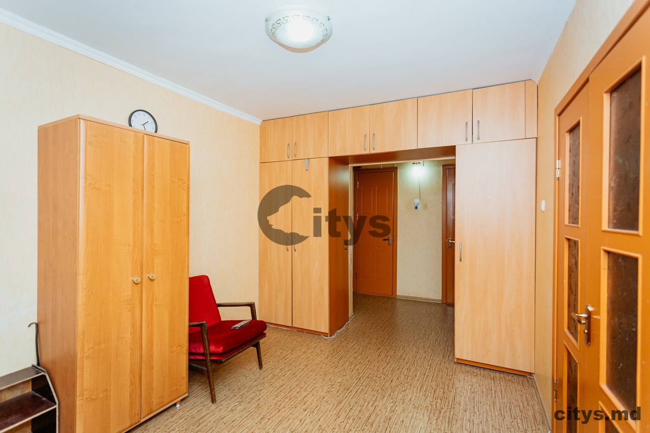 Apartament cu 3 camere, 75m², A.Russo photo 3