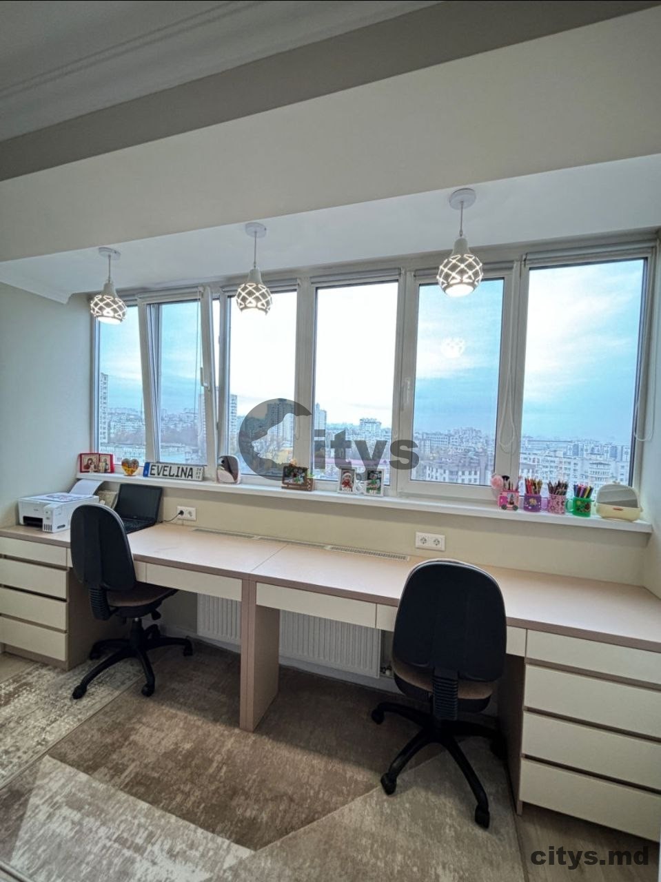 Apartament cu 3 camere, 70m², Cuza voda photo 3