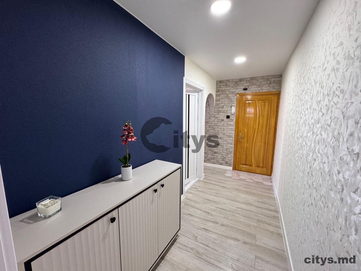 Apartament cu 2 camere, 60m², Telecentru, Pietrarilor photo 2